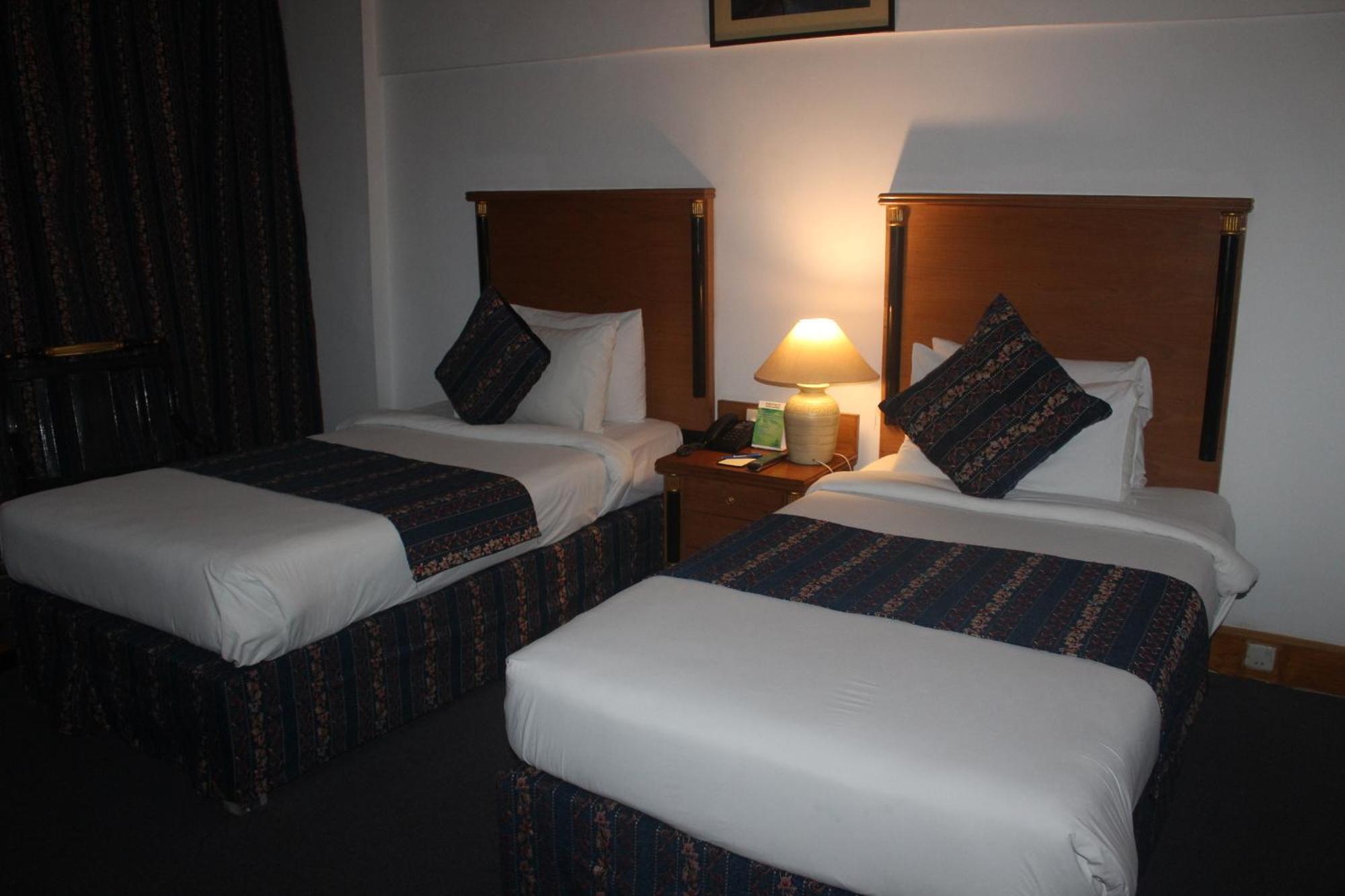 Mehran Hotel Karacsi Kültér fotó